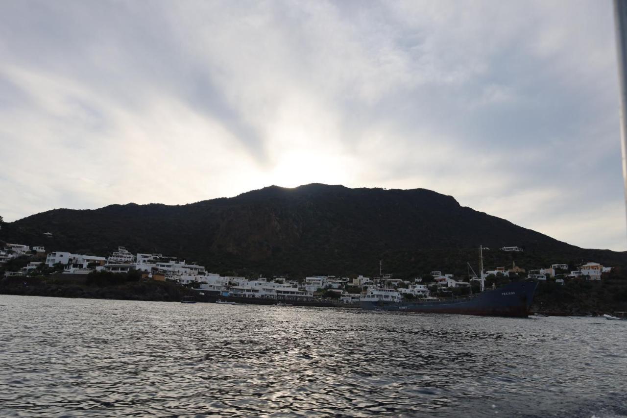 Art B&B Panarea Dış mekan fotoğraf