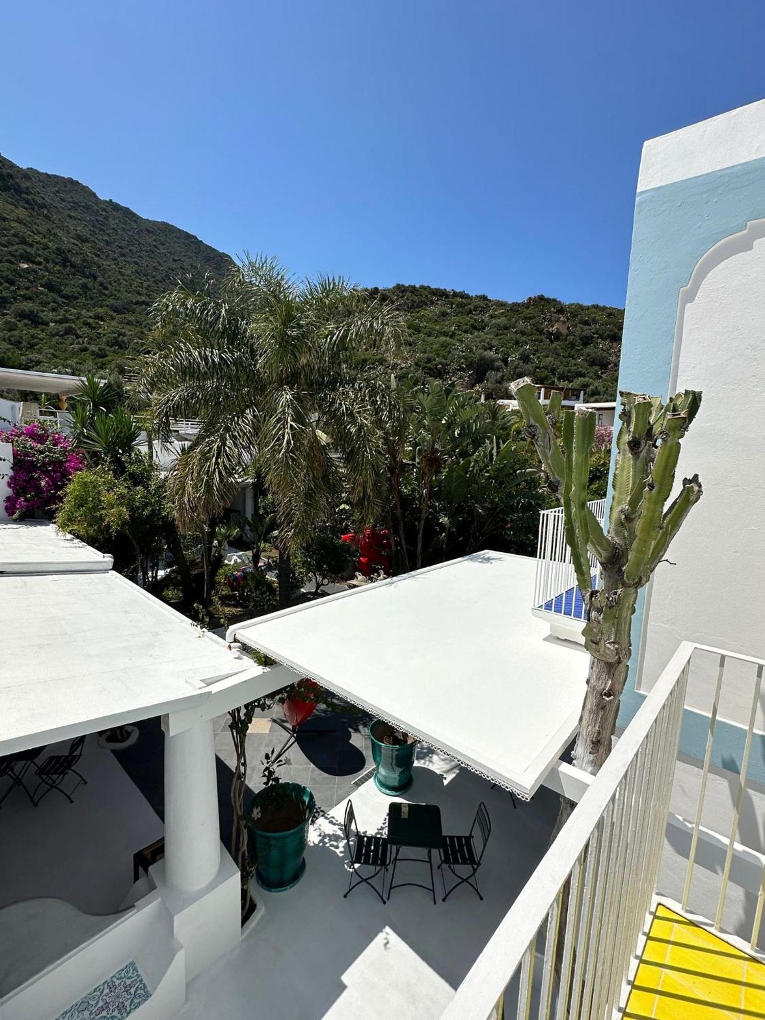 Art B&B Panarea Dış mekan fotoğraf